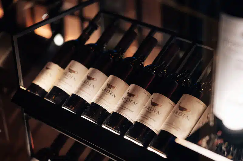 By Denis Butnaru  +972-542515535